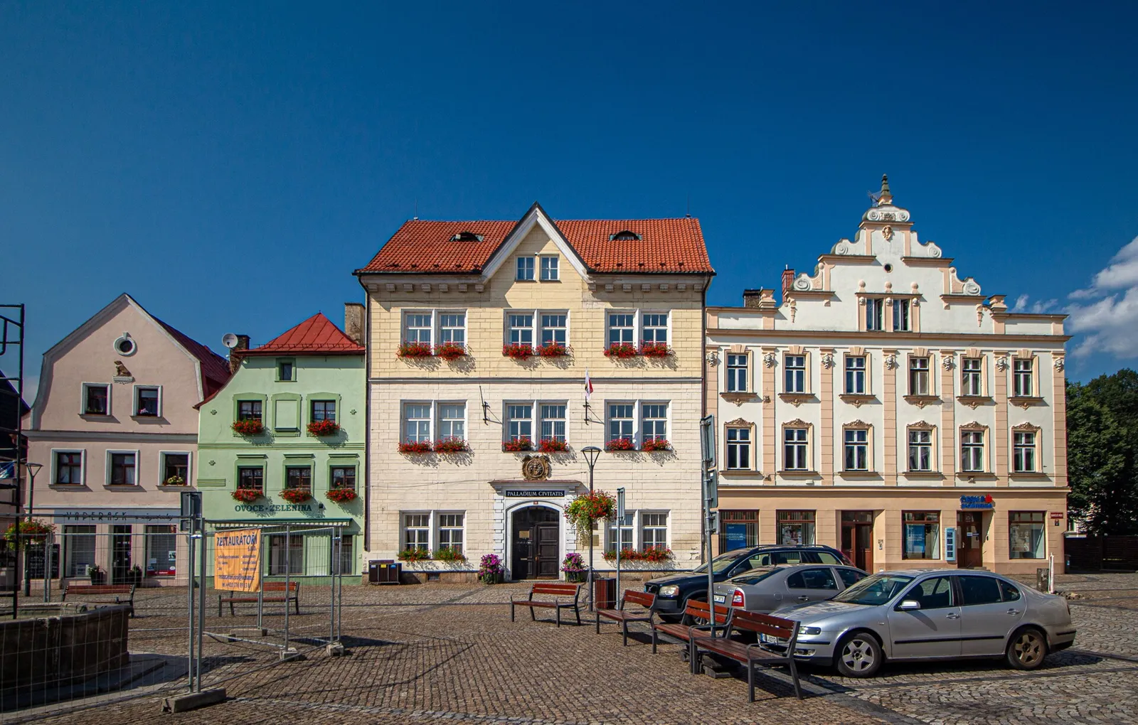 Pohled na obec Česká Kamenice, okres Děčín