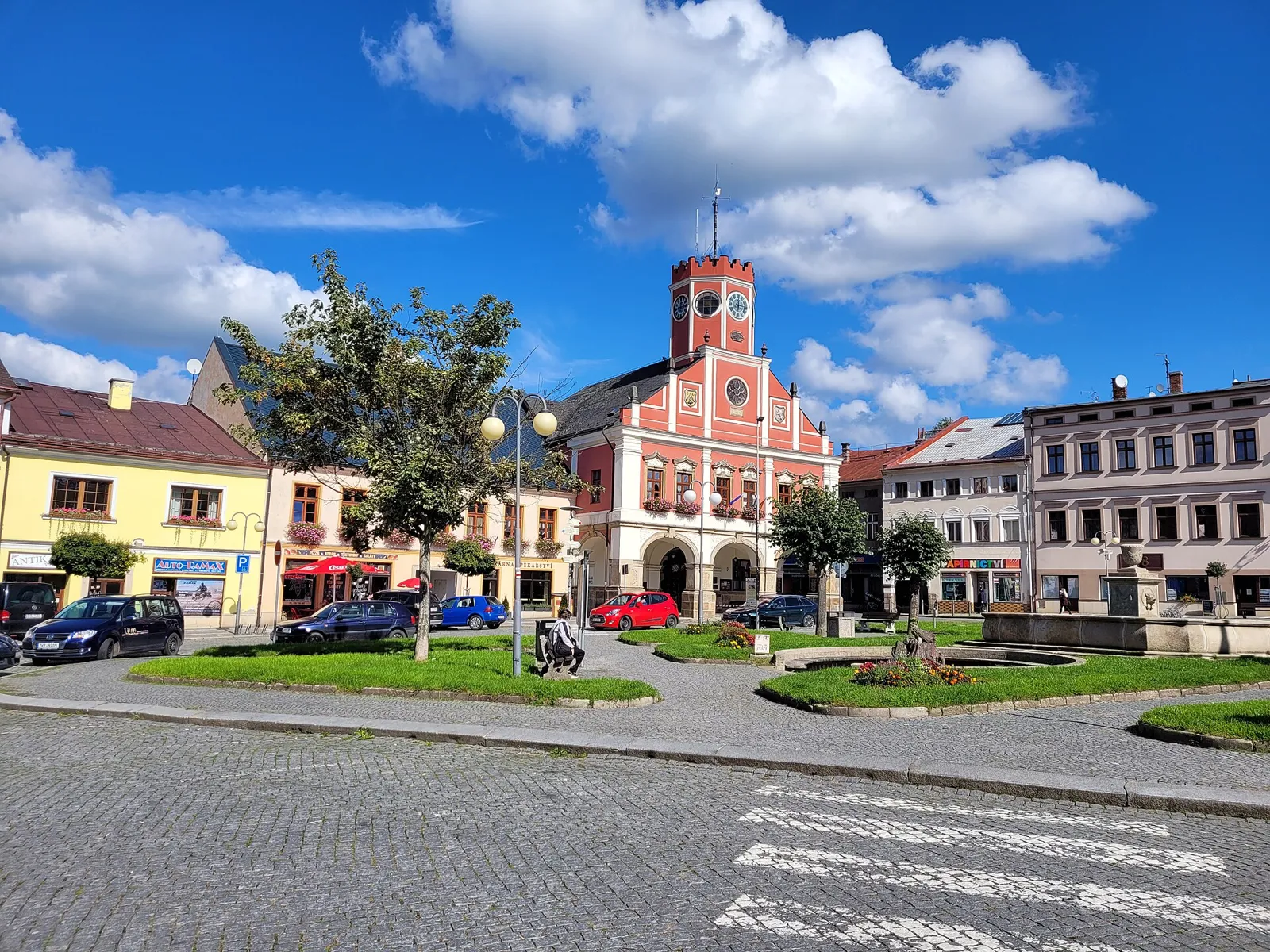 Pohled na obec Police nad Metují, okres Náchod