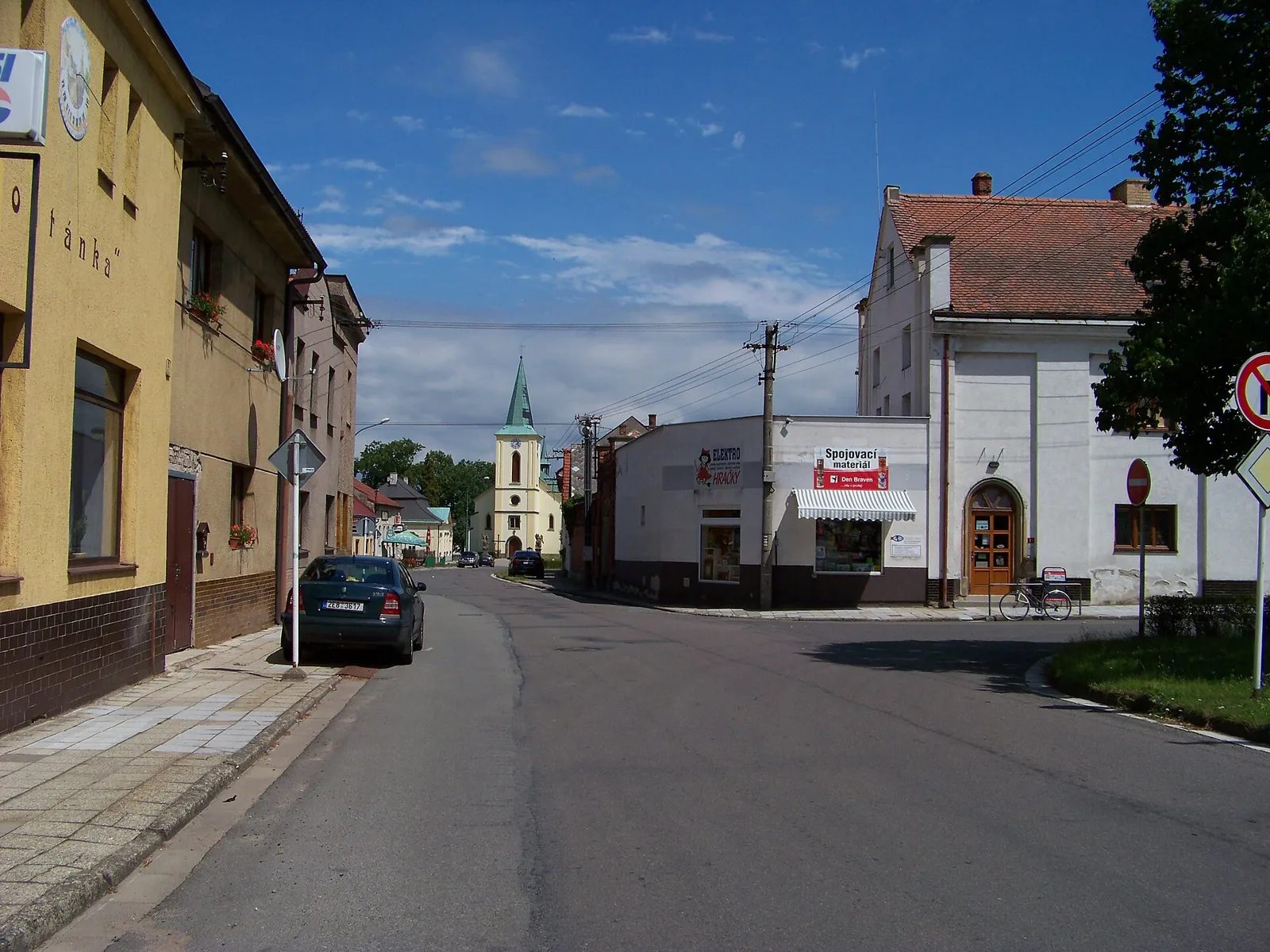 Pohled na obec Horní Jelení, okres Pardubice
