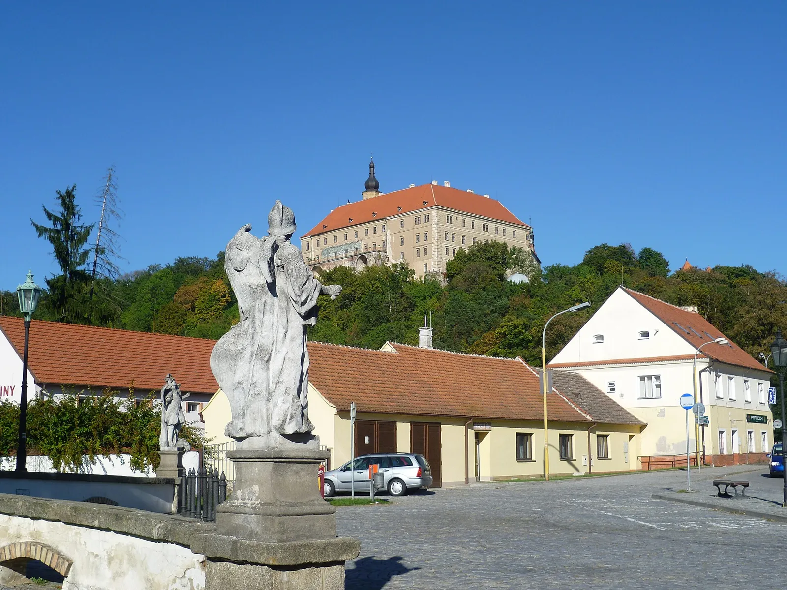Pohled na obec Náměšť nad Oslavou, okres Třebíč
