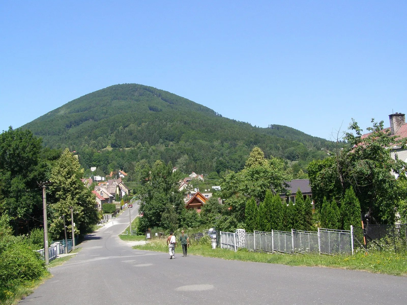 Pohled na obec Kunčice pod Ondřejníkem, okres Frýdek-Místek